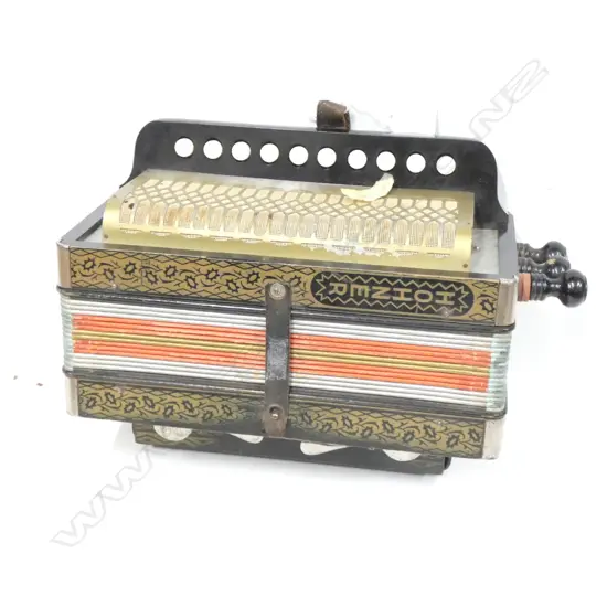 M. HORNER ACCORDIAN / SQUEEZE BOX - MADE IN GERMANY. L. 300MM. IN VERY GOOD CONDITION